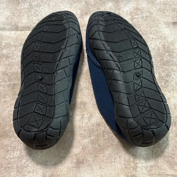 Kids Navy and Neon Green Water Shoes - Picture 2 of 3